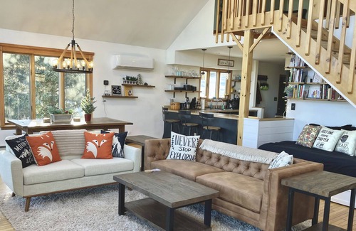 Grand Gorge Ski Chalet | Spacious cabin w/grill, firepit & mountain views - close to hiking!
