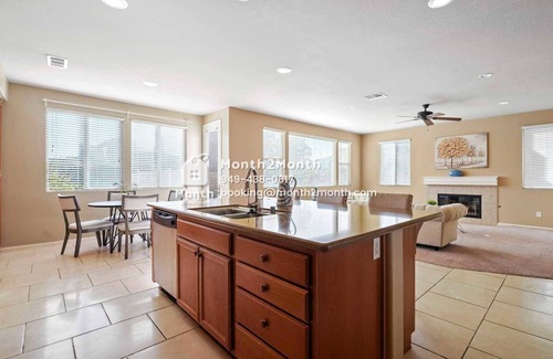 Lancaster House | Spacious Castle on 62nd St #41369