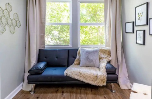Highlands House | Spacious & close to downtown