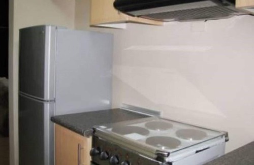 Bagumbayan Condo | Spacious Condo at One Central Park Eastwood Quezon City/Manila - 4 to 5 guests