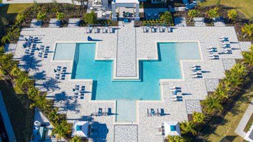 Reunion Apartment | Spacious Condo Near Disney With Resort & Waterpark Access - B21-117