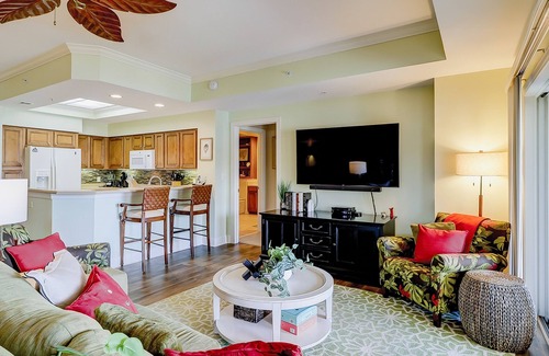 Shelter Cove Condo | Spacious Condo w/Free WiFi, Private Balcony, Washer/Dryer, Shared Pool & Hot Tub