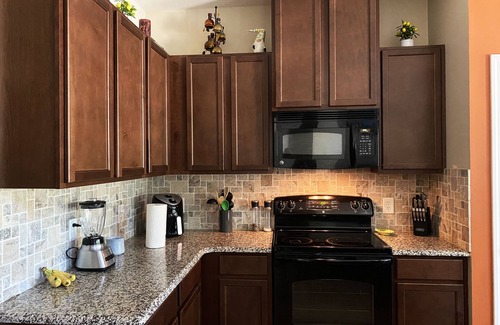 Ladson House | Spacious/Cozy 3Bedroom/2.5 Bath Home