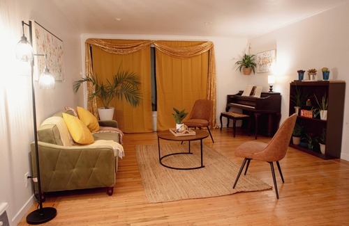 Outer Mission House | Spacious & Cozy Apartment in enjoyable Daly City with AC, WiFi