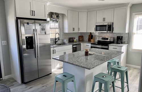 Lebanon House | Spacious cozy renovated home Bourbon Trail