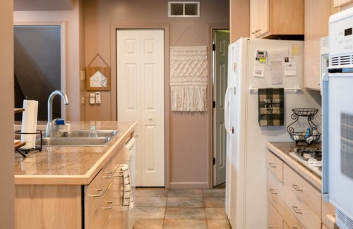 Wolcott House | Spacious, Cozy Waterfront Property on Port Bay, NY