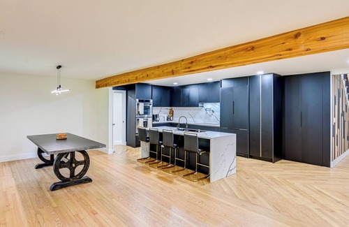 West Meade House | Spacious Deck: Contemporary Home in Nashville!