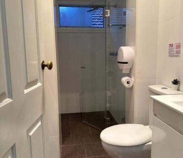 Marsfield House | Spacious Double Ensuite Room in Marsfield - Well-Connected Suburb
