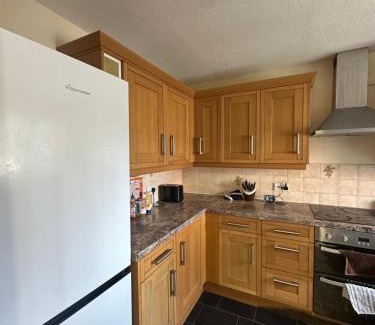 Custom House House | Spacious Double Room Near ExCeL London