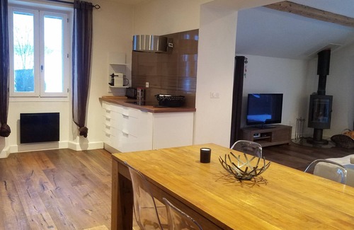 Bozel House | Spacious duplex in house in the center of Bozel