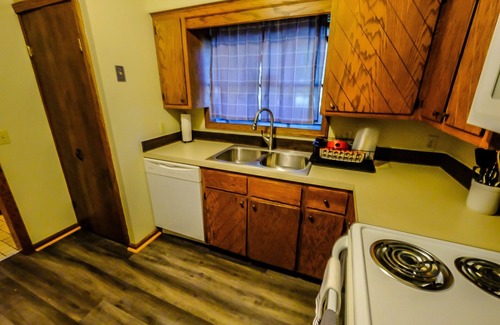 Meyers Lake House | Spacious duplex, located in plain township, peaceful walk your dog atmosphere.