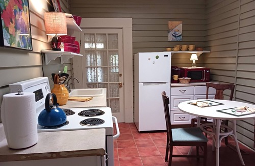 Downtown Little Rock Cabin | Spacious Enough for Four with Style, Comfort & Charm