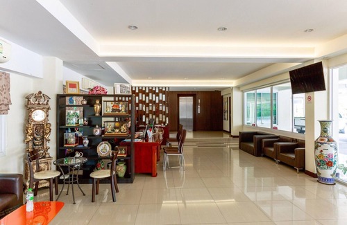 Bang Kra So House | Spacious Family Escape | Thai Comfort at Vresotel