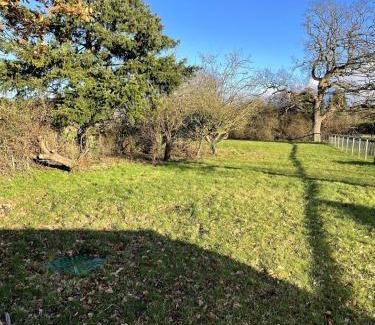 Tarporley House | Spacious Family Friendly Cottage