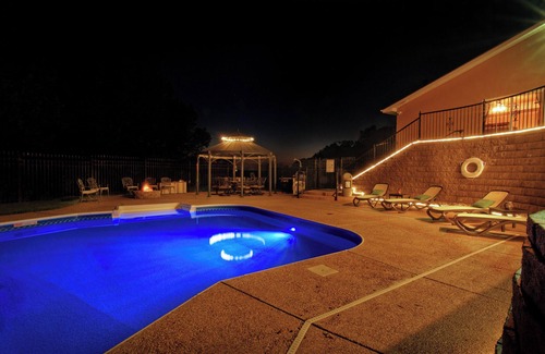 Lowell House | 💦 ☀️Spacious Family Friendly Home with Large Private Pool 🏊 💦 🤿