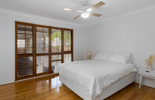 Robina House | Spacious Family Holiday Home with Private Pool