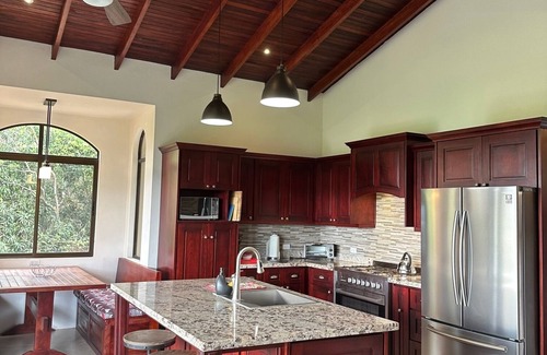 Concepcion House | Spacious family house, great view, pool.