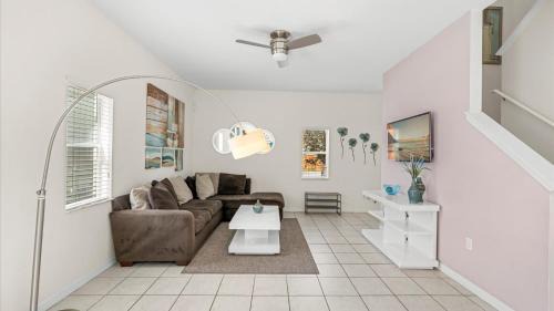 Bellavida House | Spacious Family Townhouse Sleeps 8