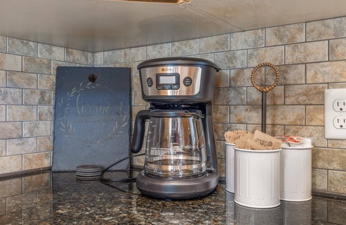 Capitol Hill House | Spacious Family Fun Game Home Near Downtown SLC!