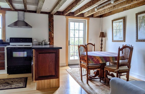 New Harbor Other | Spacious Farmhouse near Pemaquid Beach & Town Landing