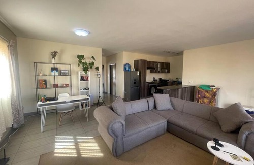 Tlokweng Apartment | Spacious flat perfect for you
