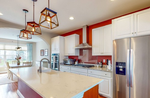 Frederick House | Spacious four-level home - office - dog-friendly