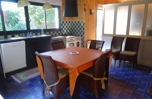Domino House | Spacious and bright house 100 meters from the sea