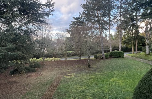Saint-Nom-la-Breteche House | Spacious family house on a golf course near Versailles, 30min drive to Paris.