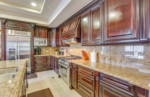 Fullerton Villa | Spacious Fullerton Villa w/Private Pool & Hot Tub