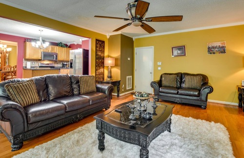 Fairburn House | Spacious Georgia Home - 19 Mi to Six Flags!