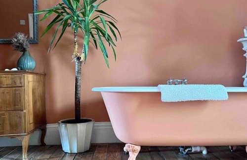 Frome House | Spacious Georgian Apartment - Central Frome