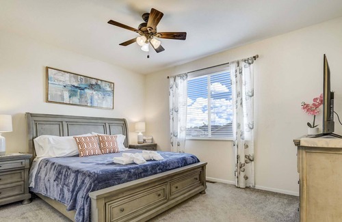 Fountain House | SPACIOUS Getaway★AC★Pikes Peak★K bed★POOL TABLE★AMAZON Colorado Springs★MILITARY
