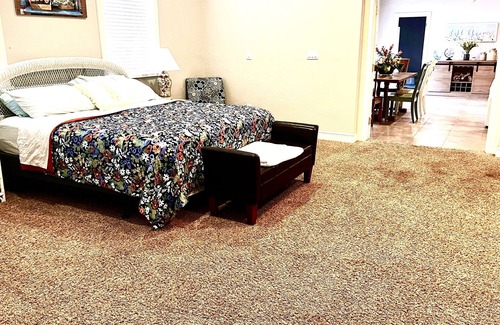 Westchase House | Spacious guest house on private lake!