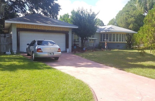 Gulfport House | Spacious Gulfport 1BR+ 2 twins