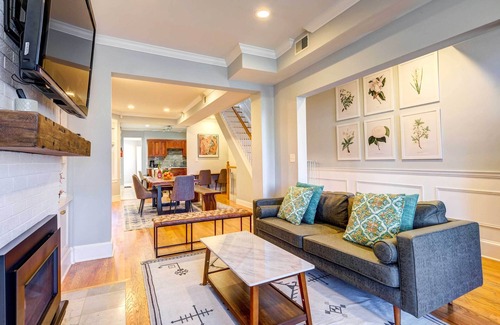 Northeast House | Spacious Historic Home in Vibrant H Street Corridor, Patio + Grill!