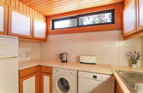 Quinta do Lago Apartment | Spacious Holiday Apartment Dansk with Pool, Wi-Fi, A/C & Balcony; Parking Available