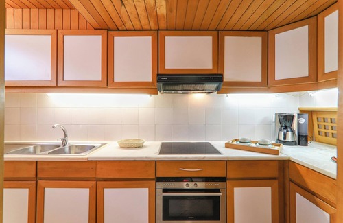 Quinta do Lago Apartment | Spacious Holiday Apartment Dansk with Pool, Wi-Fi, A/C & Balcony; Parking Available