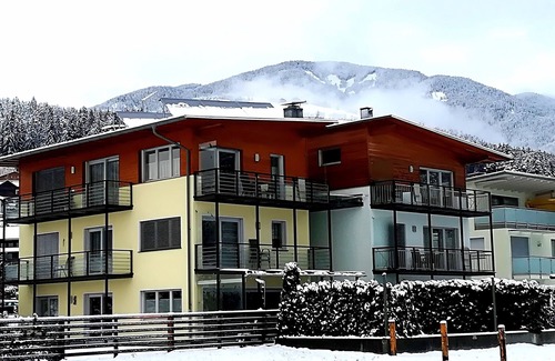 Perca Apartment | Spacious holiday apartments in the heart of the Puster Valley at the foot of Plan de Corones.