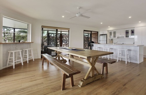 Crescent Head House | SPACIOUS HOLIDAY HOME IN THE HEART OF CRESCENT HEAD