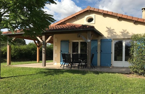 Les Forges House | Spacious holiday home in Les Forges with garden
