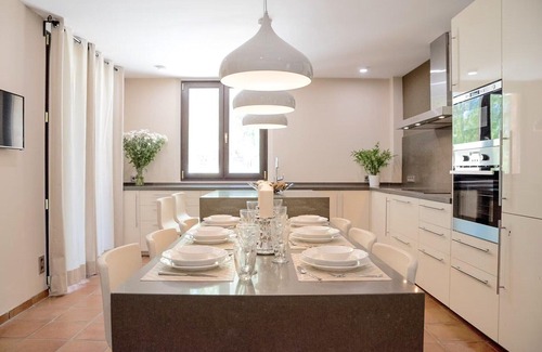 Deia Villa | Spacious holiday home with pets allowed