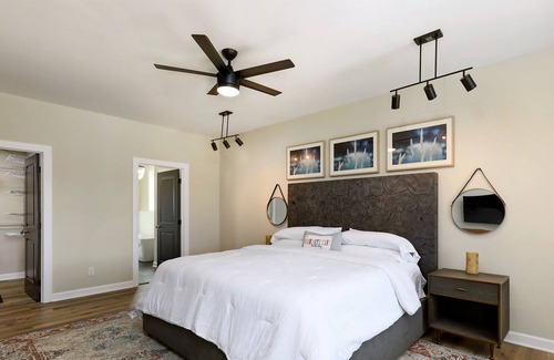 Cave City House | Spacious home close to Mammoth Cave NP!