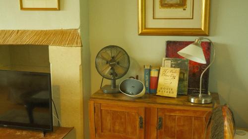 Bath Cabin | Spacious home in Bath, nature and city!