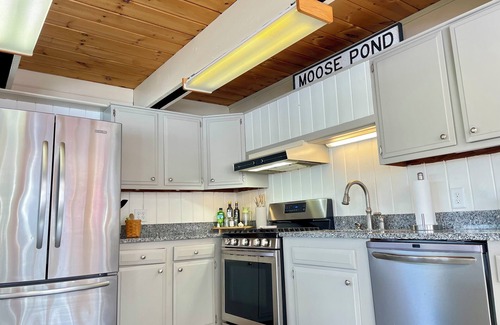 Bridgton House | Spacious home just 3 min. from Pleasant Mtn. Spectacular views of Mt Washington