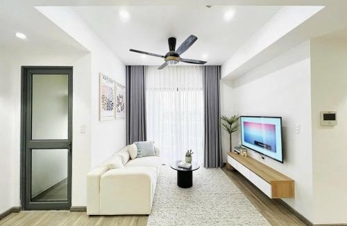 Thao Dien Hotel | SPACIOUS Home