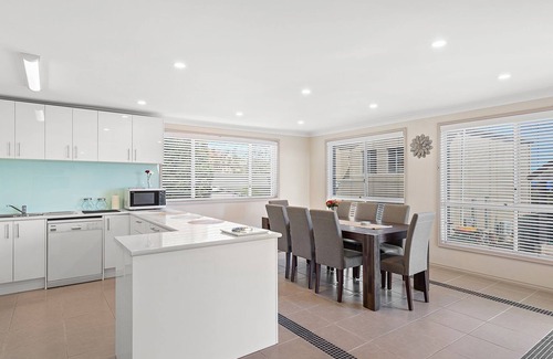 Boat Harbour House | Spacious Home with spectacular views