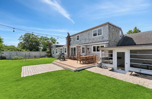 Hampton Bays House | Spacious Home with a Sunny Pool - Minutes to Walk to Bay Beach!