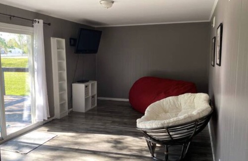 Acton House | Spacious Home with Huge Backyard