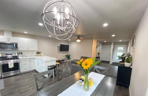 Russian Jack Park House | Spacious Honeycomb Hideaway with Full Office, Free Laundry and Garage
