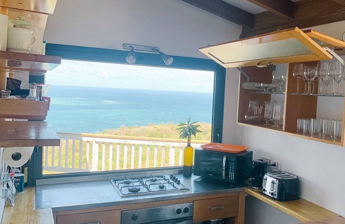 Mamora Bay House | Spacious House with Sea View & Infinity Pool!